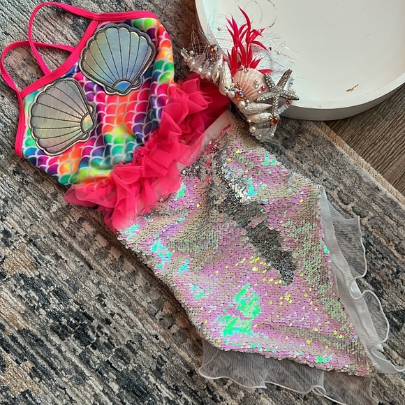 Mermaid swimsuit 🧜‍♀️seashell scales 🐚with mermaid flip sequin Tail Coverup - Picture 13 of 13